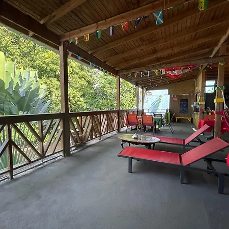Vieques Good Vibe Guest House-3